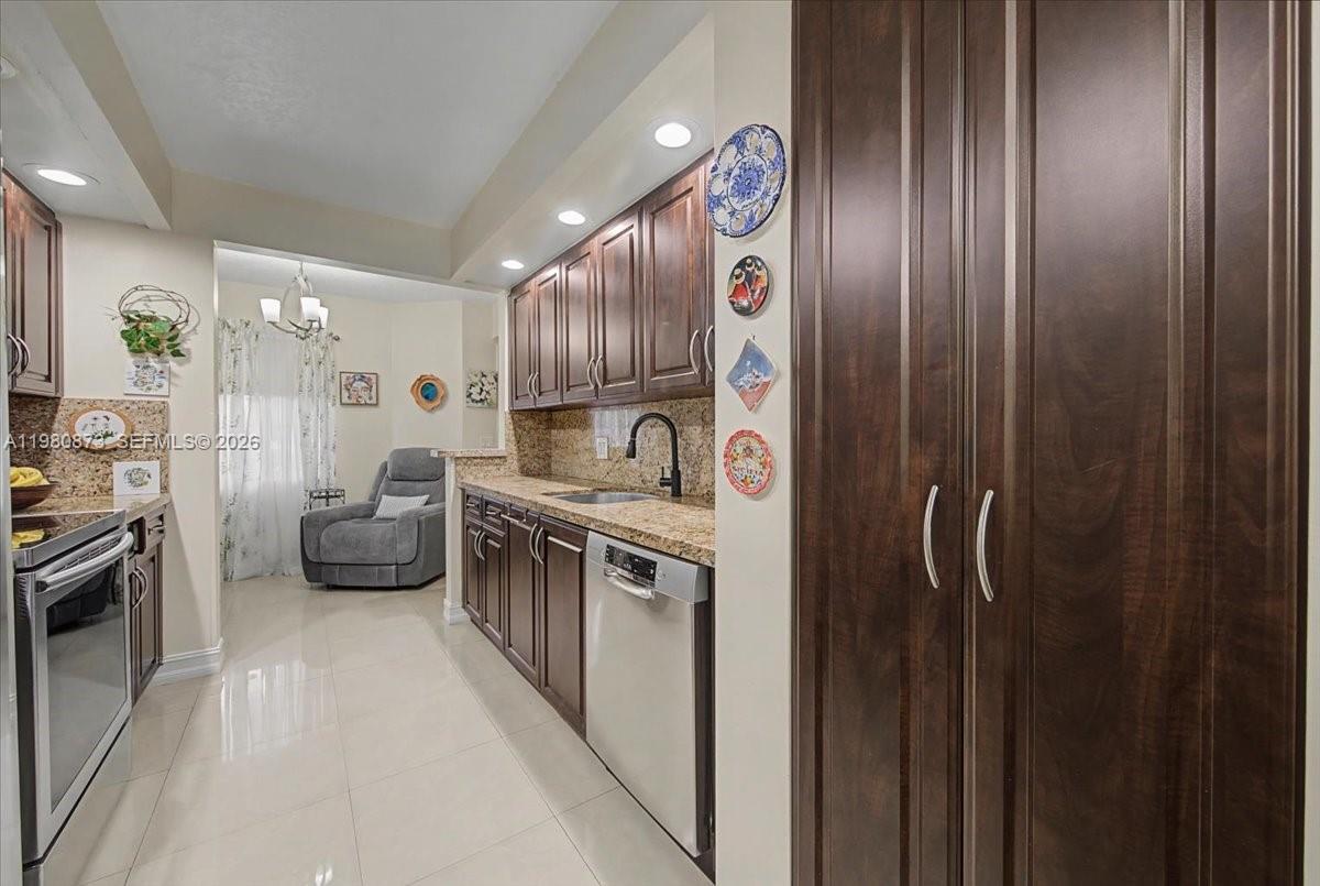 GARFIELD AT CENTURY VILLA - Residential