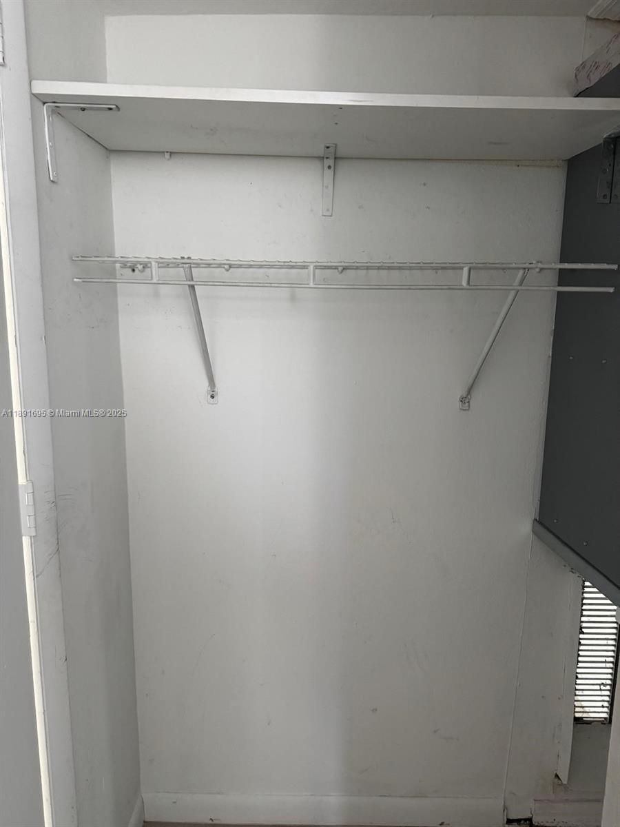 FARMINGTON SUB - Residential Lease