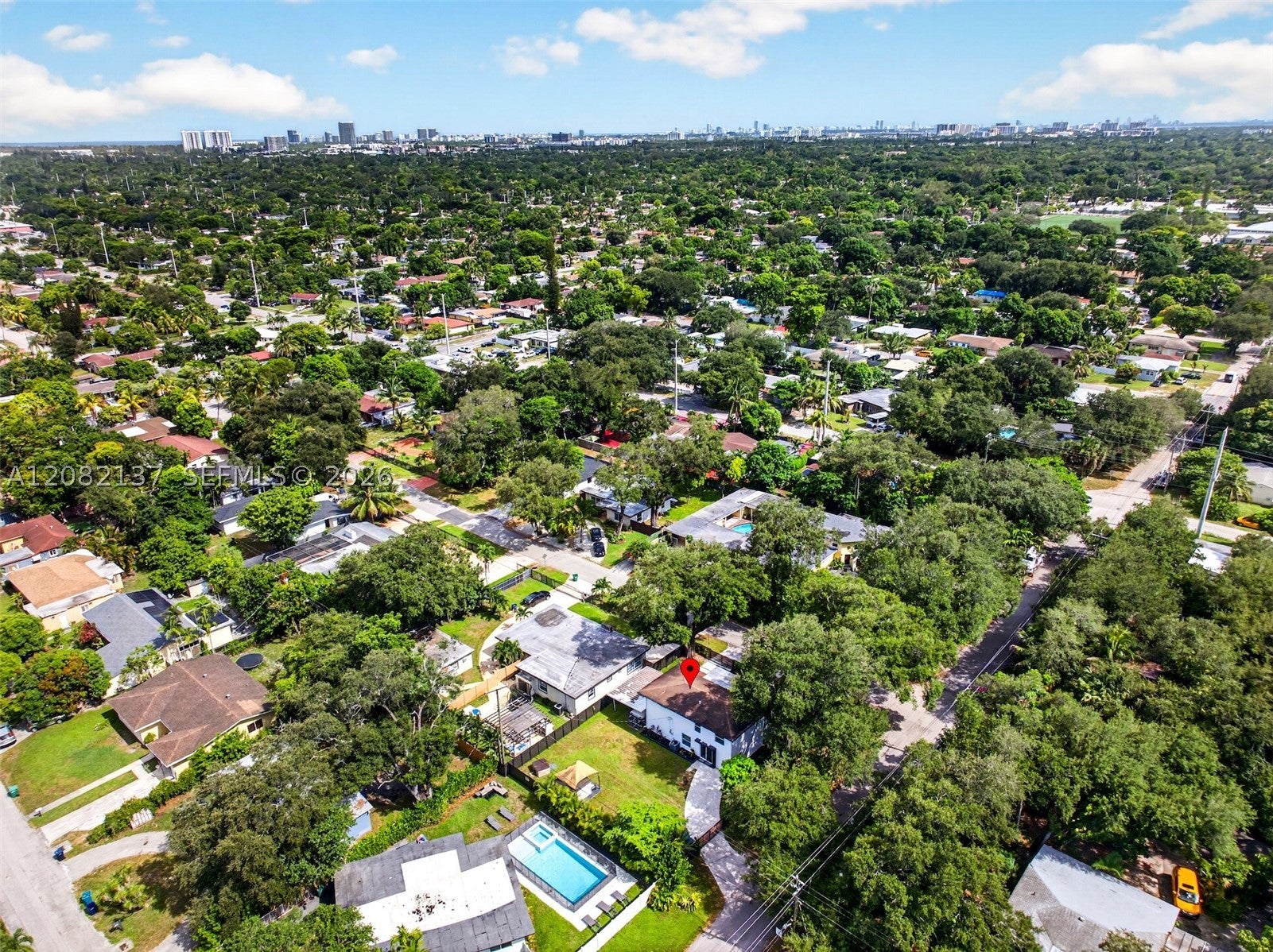 701 NE 164th St, Miami, FL, 33162 3 701 NE 164th St