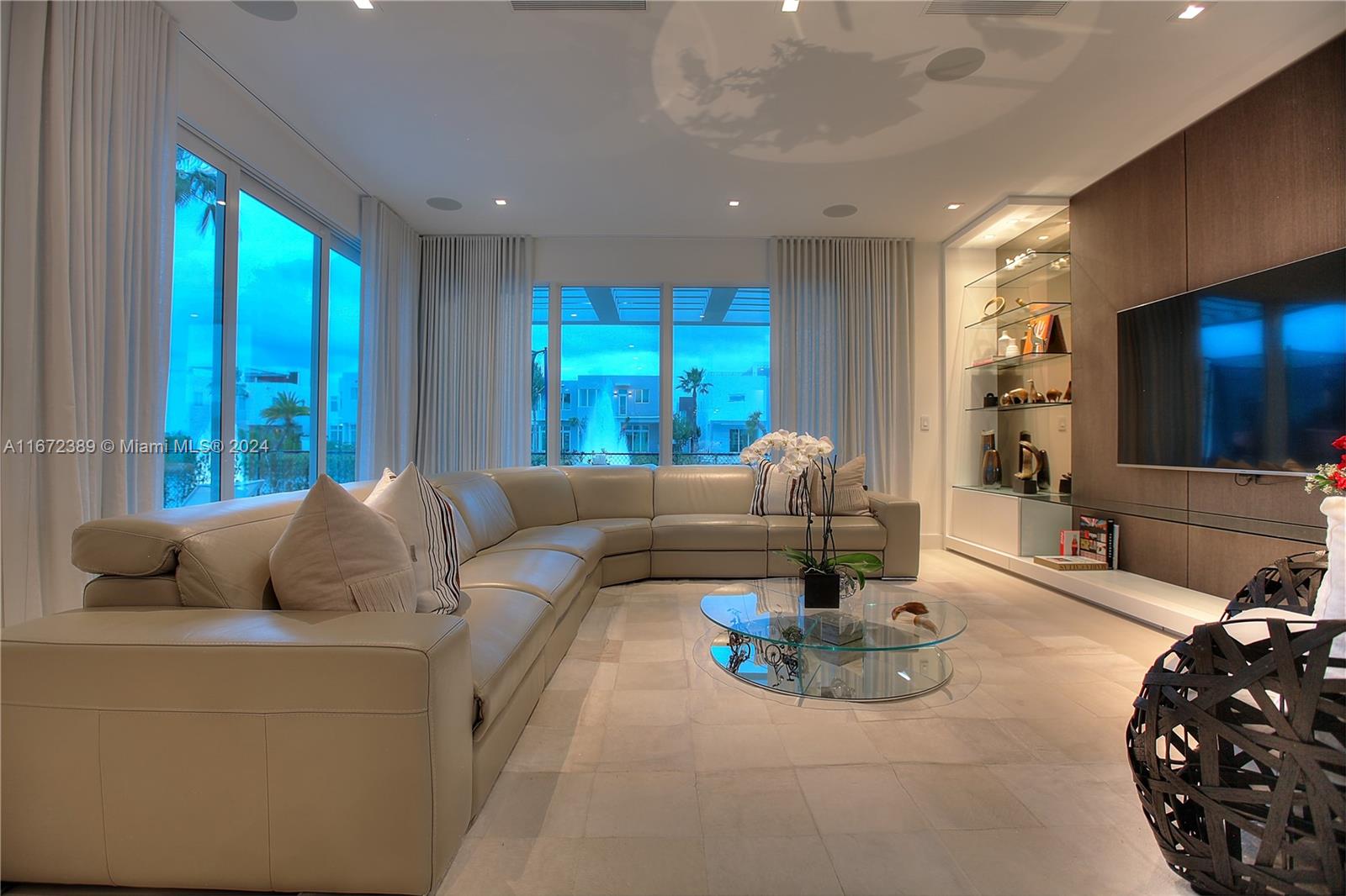 GRAND FLORIDIAN ESTATES - Residential