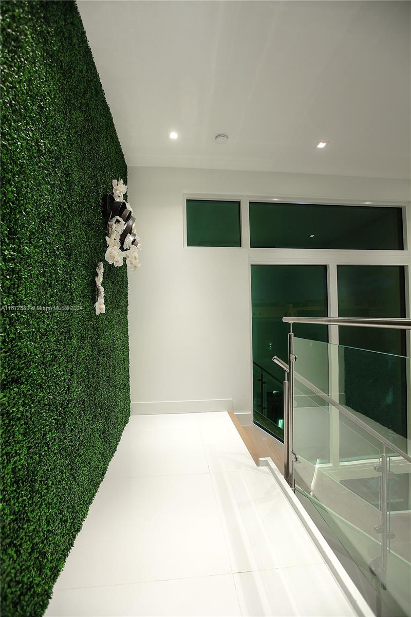 GRAND FLORIDIAN ESTATES - Residential