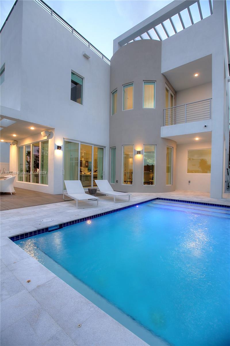 GRAND FLORIDIAN ESTATES - Residential