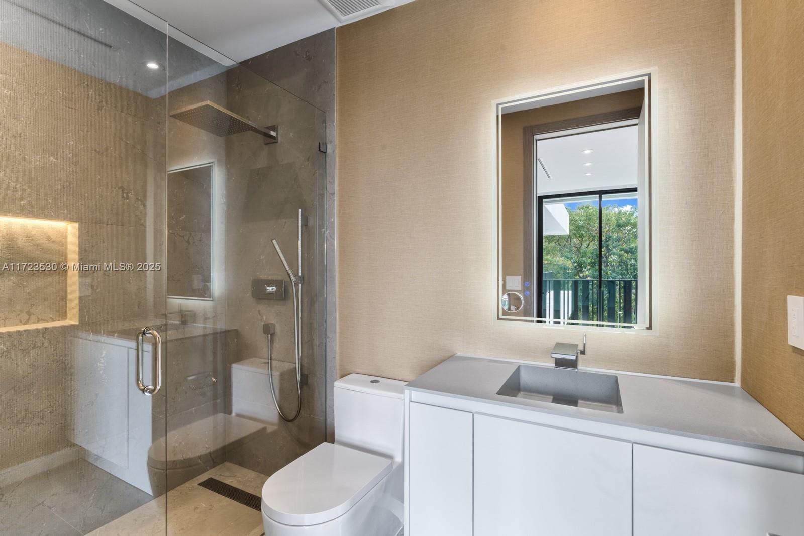 CHAPMAN GLEN - Residential