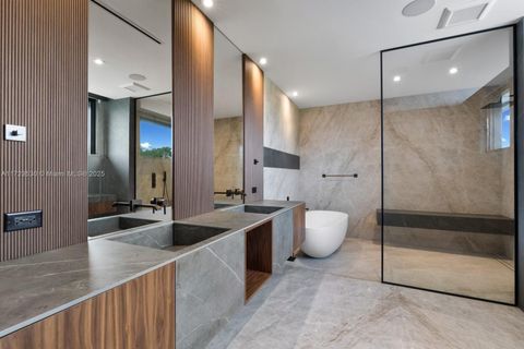A home in Pinecrest
