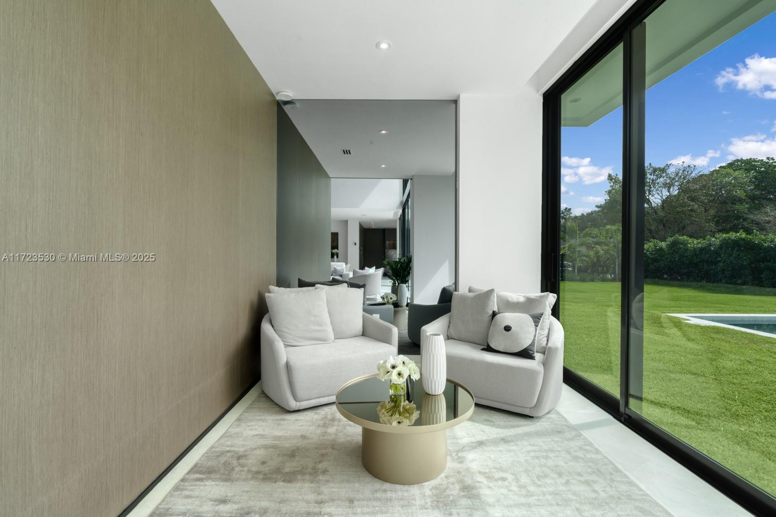 CHAPMAN GLEN - Residential