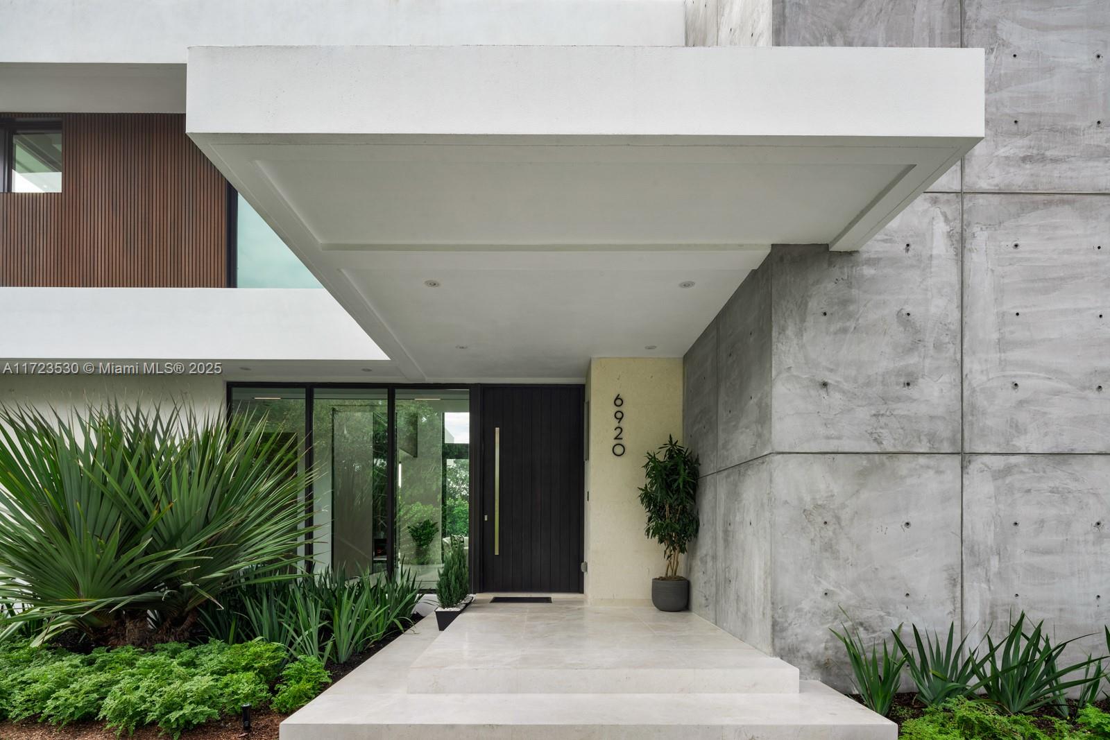 CHAPMAN GLEN - Residential