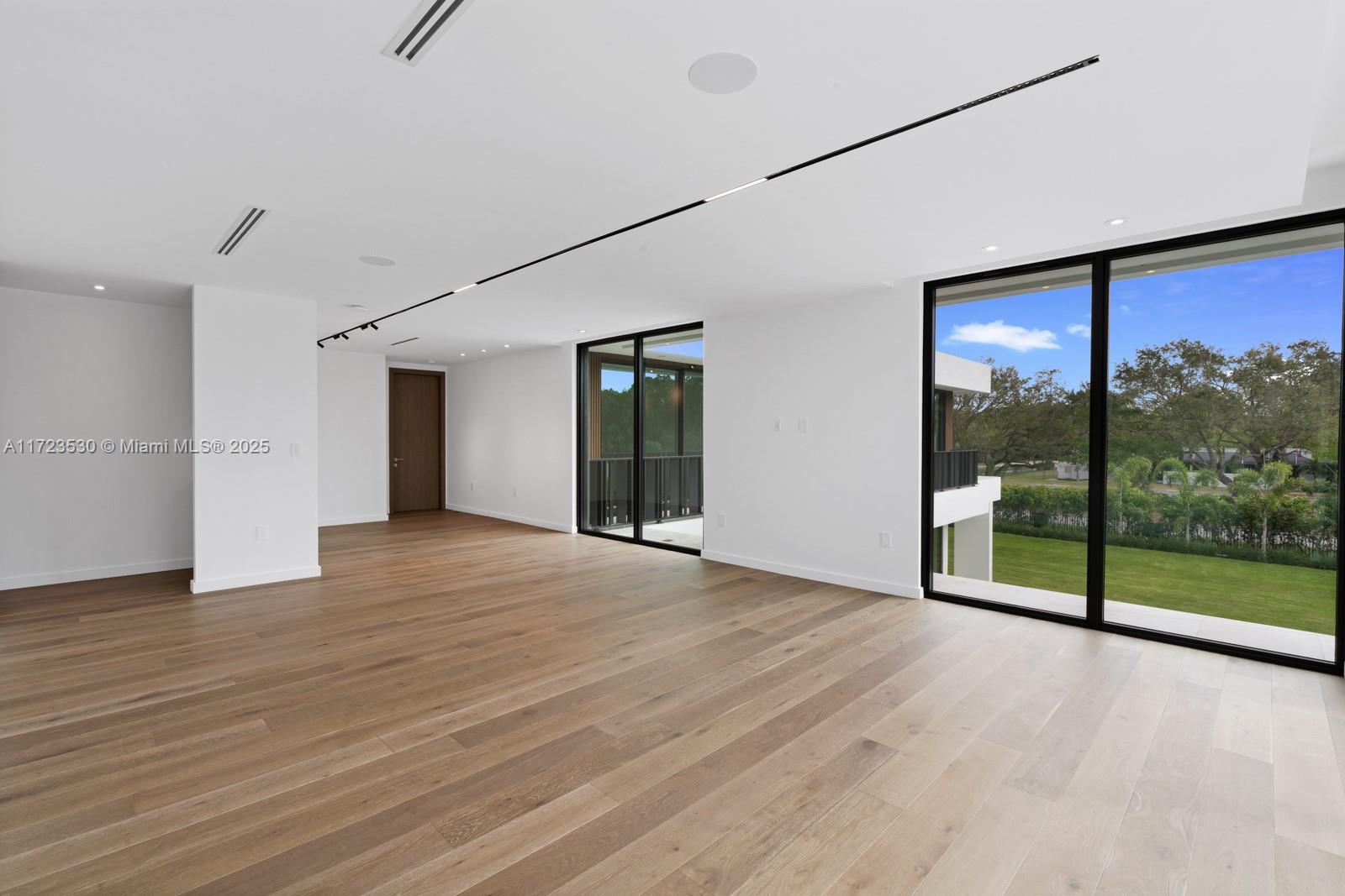 CHAPMAN GLEN - Residential