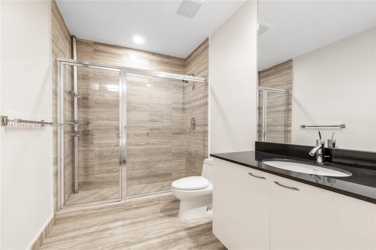 TDR TOWER I CONDO - Residential