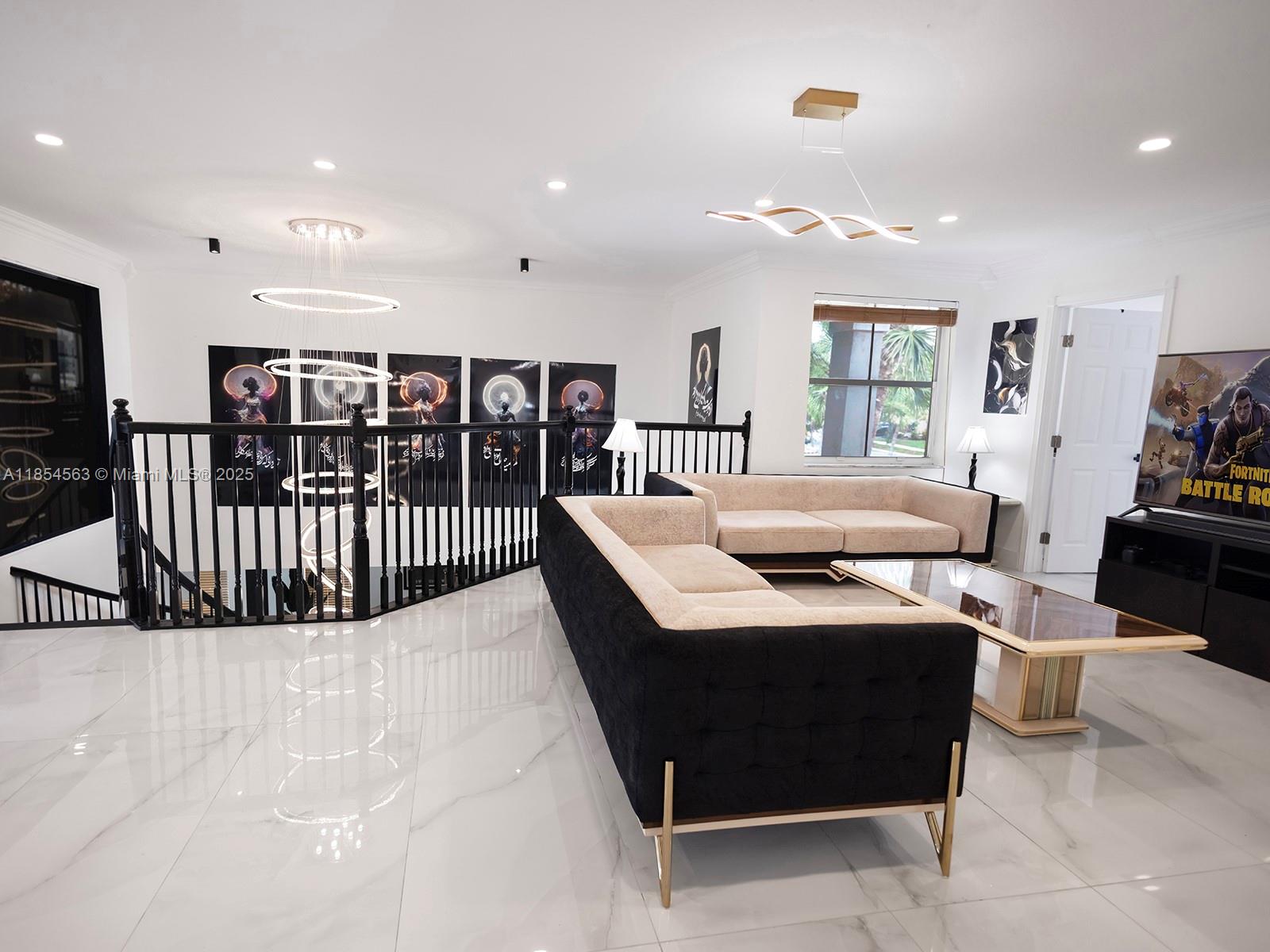 RIVIERA ISLES II - Residential Lease