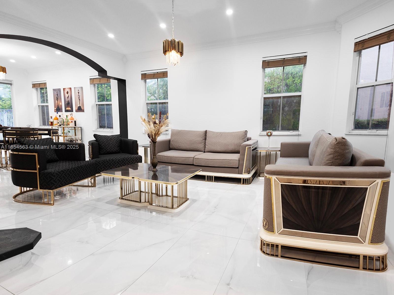 RIVIERA ISLES II - Residential Lease