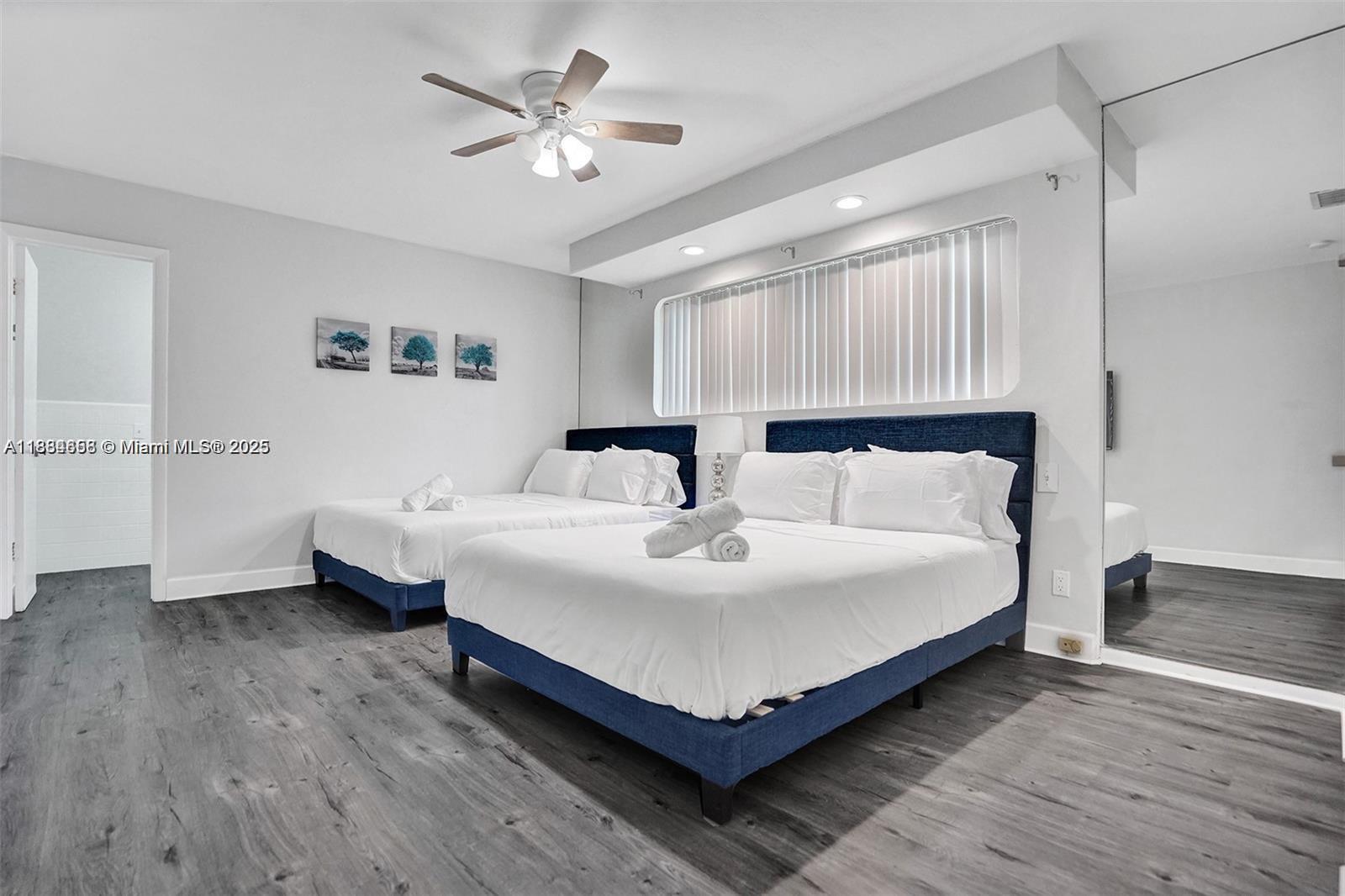 HOLLYWOOD HILLS AMEN PLAT - Residential Lease