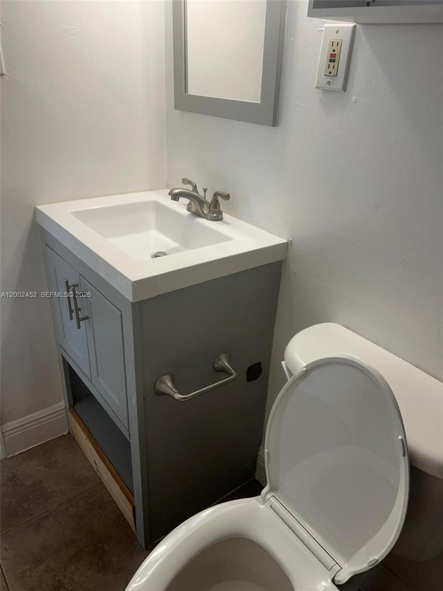 LEE PARK CONDO - Residential Lease