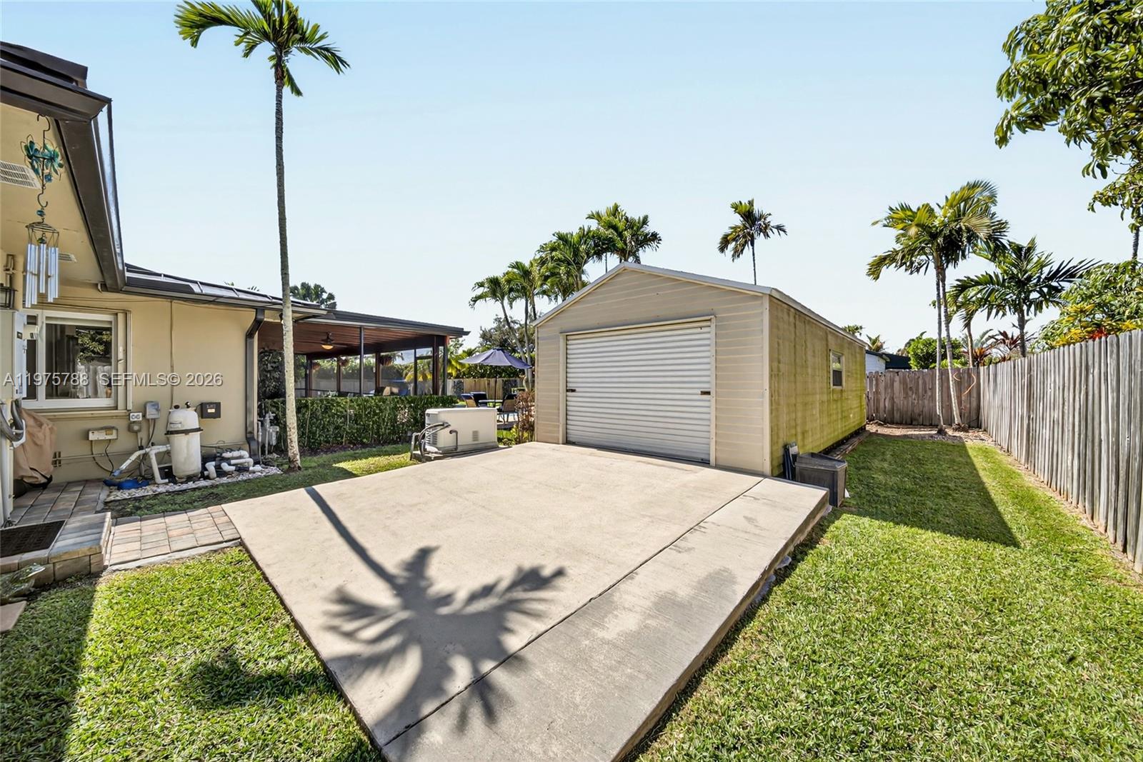 PINE SHORE SEC 3 - Residential