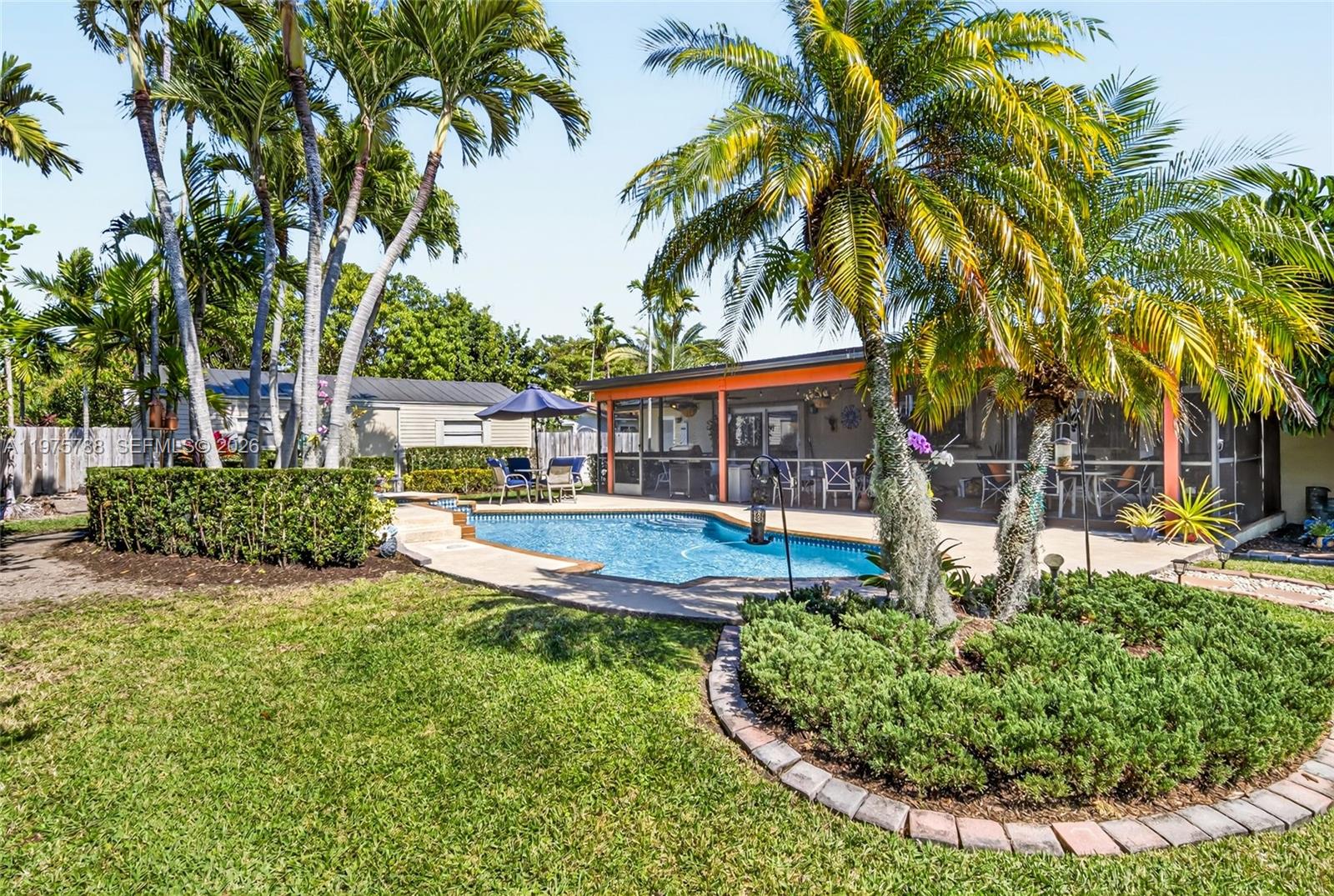 PINE SHORE SEC 3 - Residential