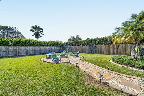 Tiny photo for 13022 SW 113th Pl, Miami, FL 33176 (MLS # A11975788)