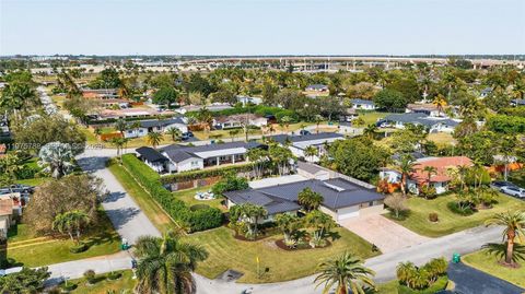 Tiny photo for 13022 SW 113th Pl, Miami, FL 33176 (MLS # A11975788)