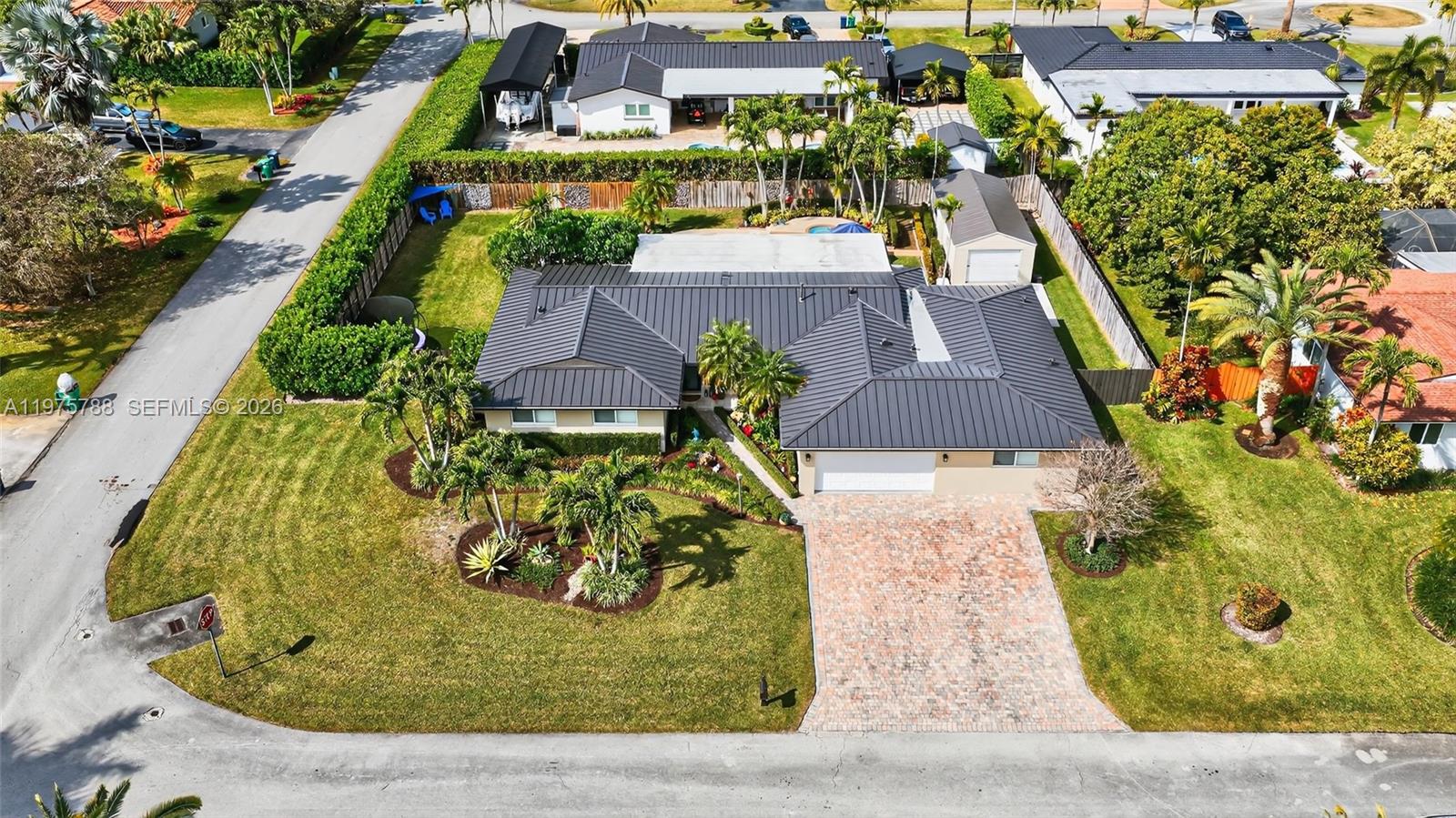 PINE SHORE SEC 3 - Residential