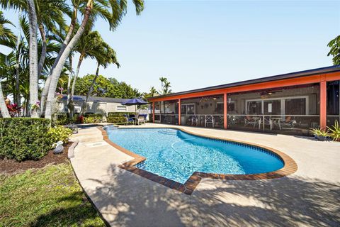 Tiny photo for 13022 SW 113th Pl, Miami, FL 33176 (MLS # A11975788)