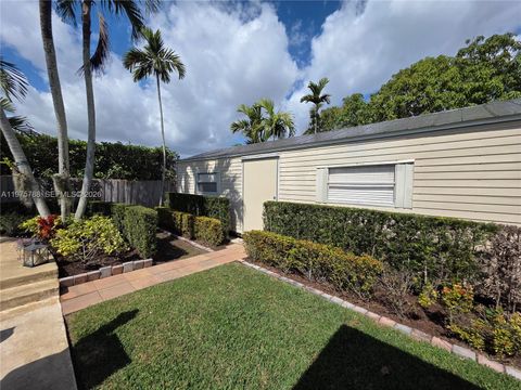 Tiny photo for 13022 SW 113th Pl, Miami, FL 33176 (MLS # A11975788)
