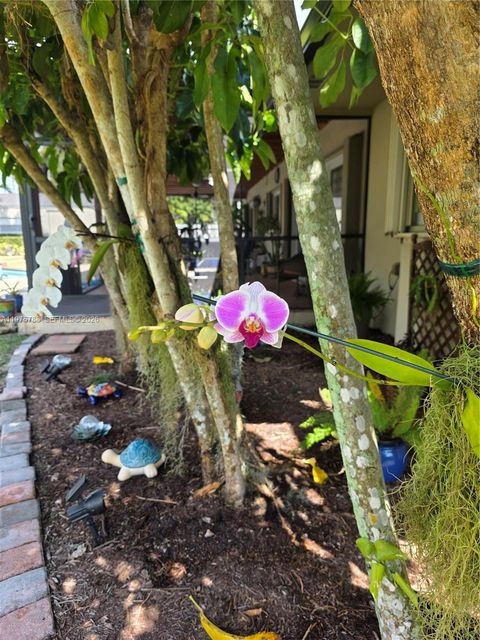 Tiny photo for 13022 SW 113th Pl, Miami, FL 33176 (MLS # A11975788)