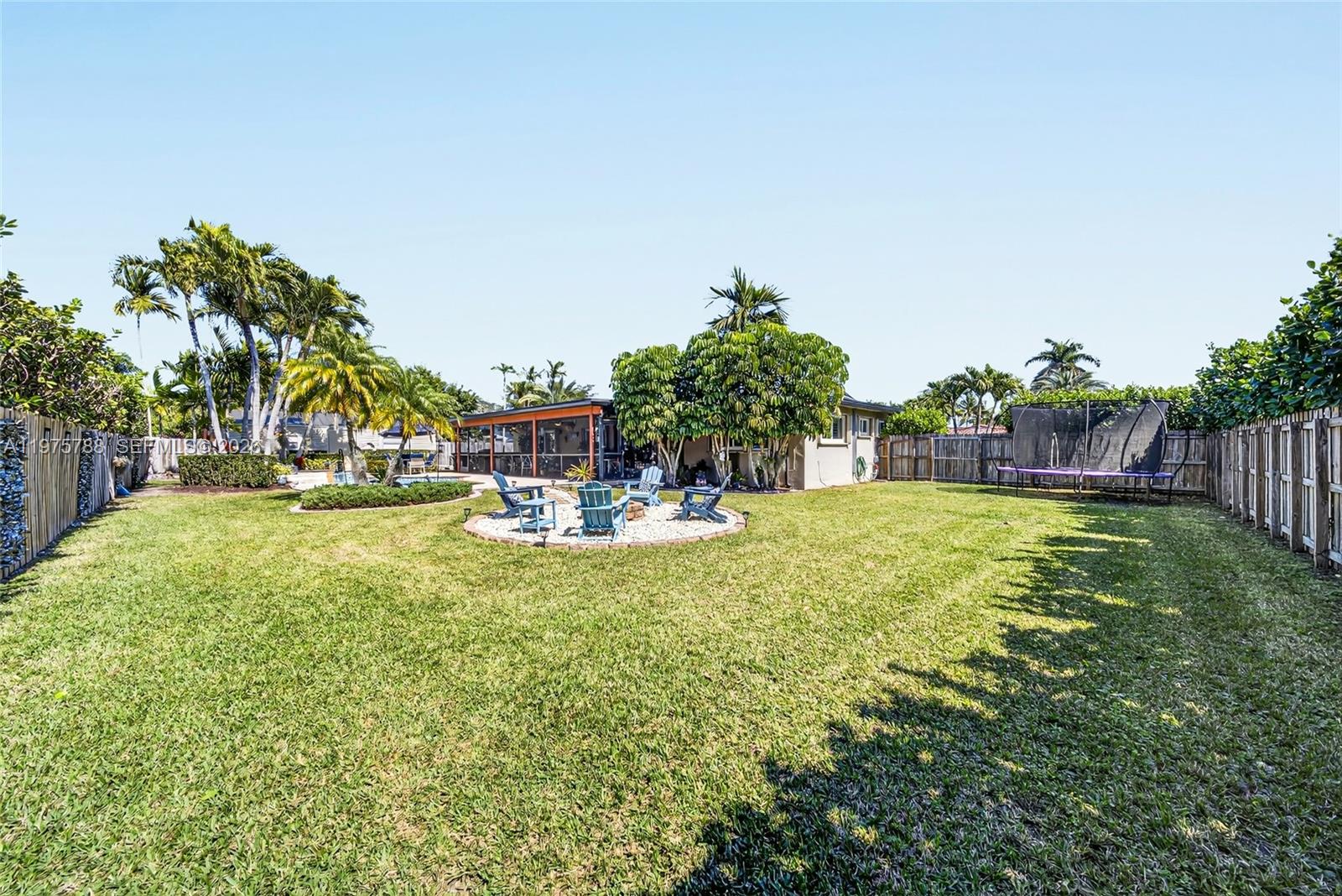 PINE SHORE SEC 3 - Residential