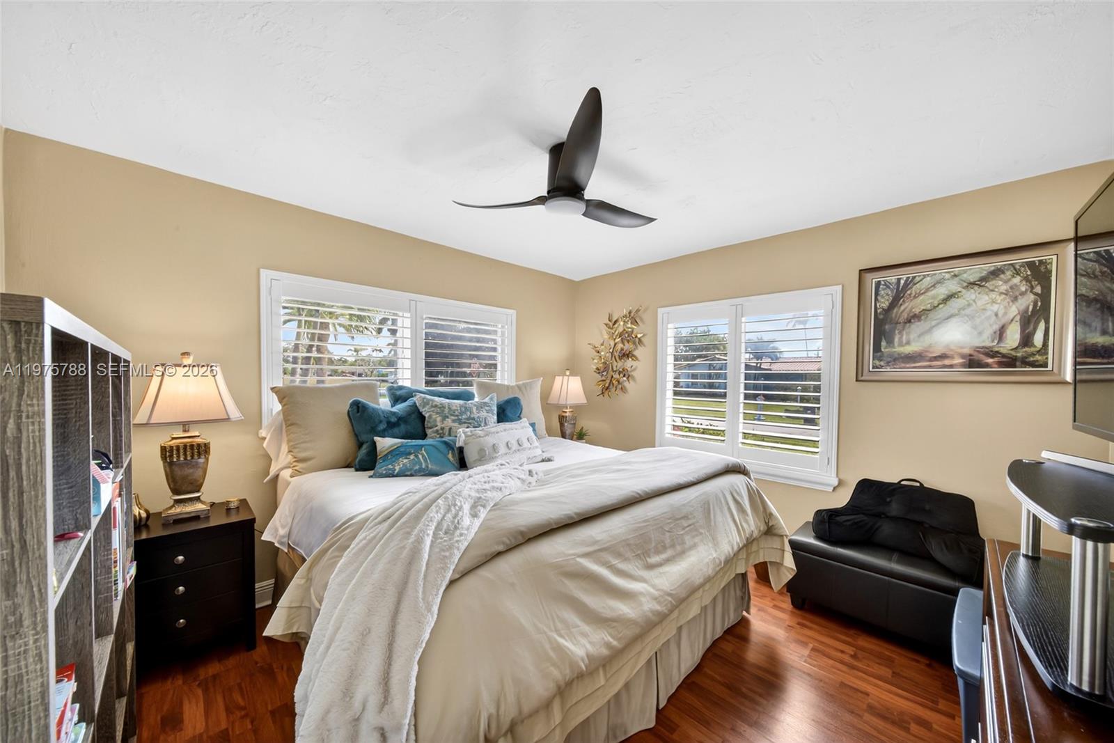 PINE SHORE SEC 3 - Residential