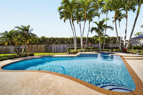 Tiny photo for 13022 SW 113th Pl, Miami, FL 33176 (MLS # A11975788)