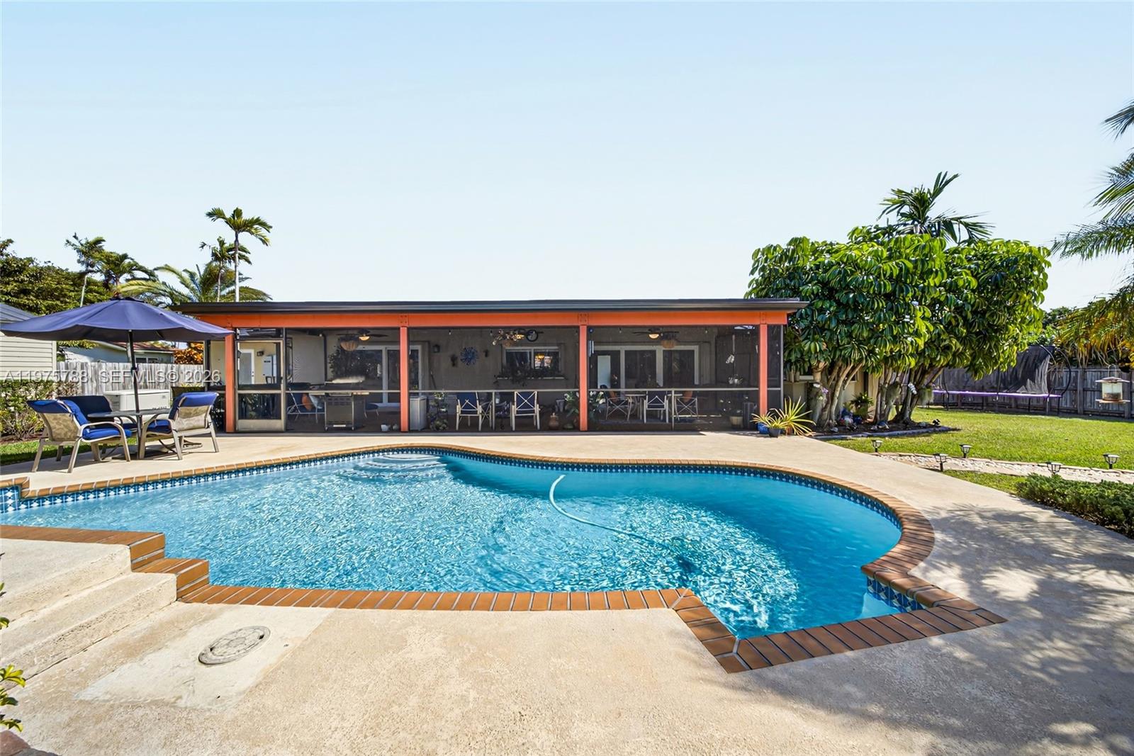 PINE SHORE SEC 3 - Residential