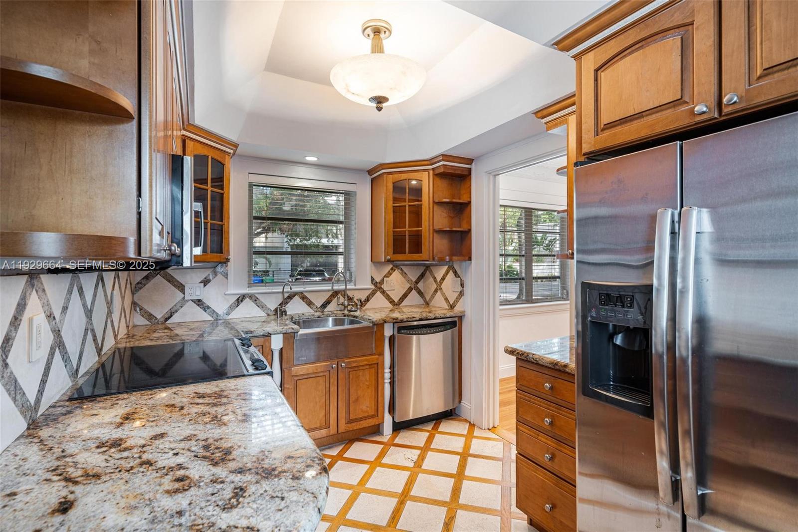 NATOMA PARK - Residential Lease