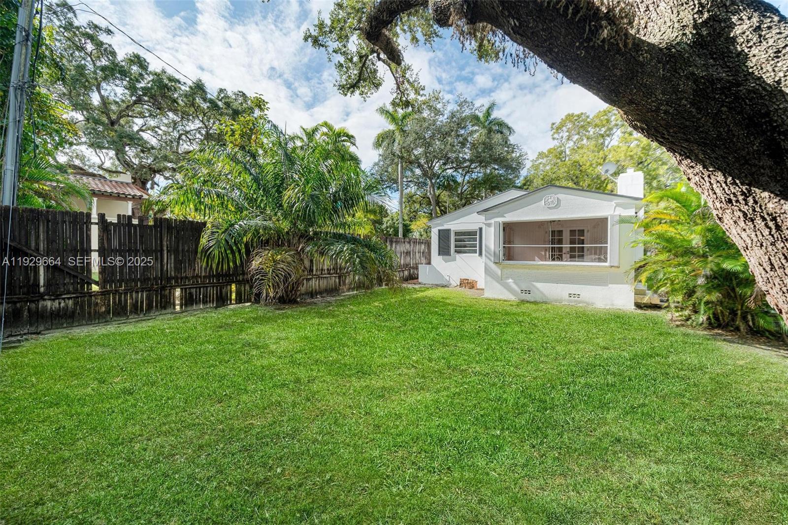 NATOMA PARK - Residential Lease