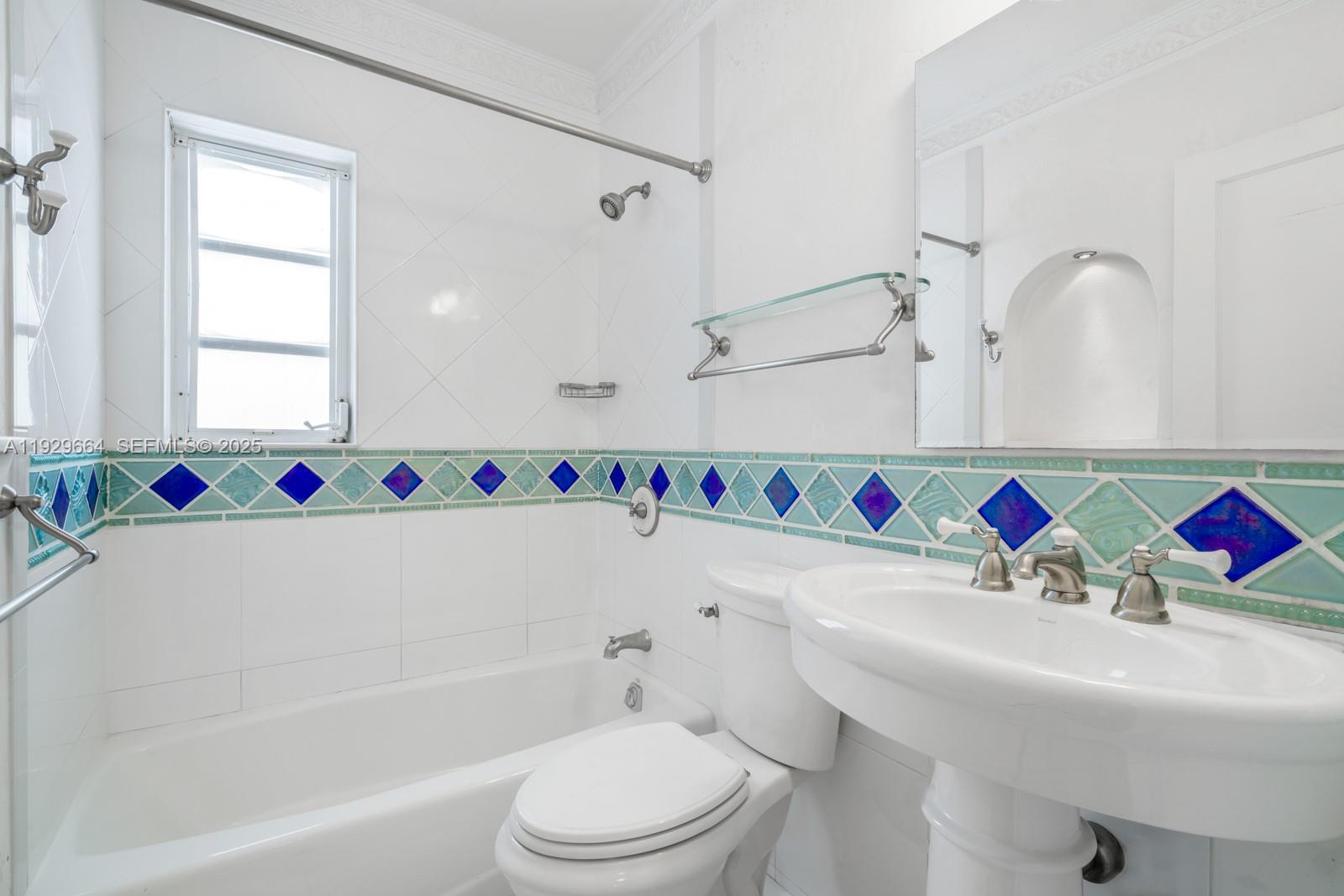 NATOMA PARK - Residential Lease