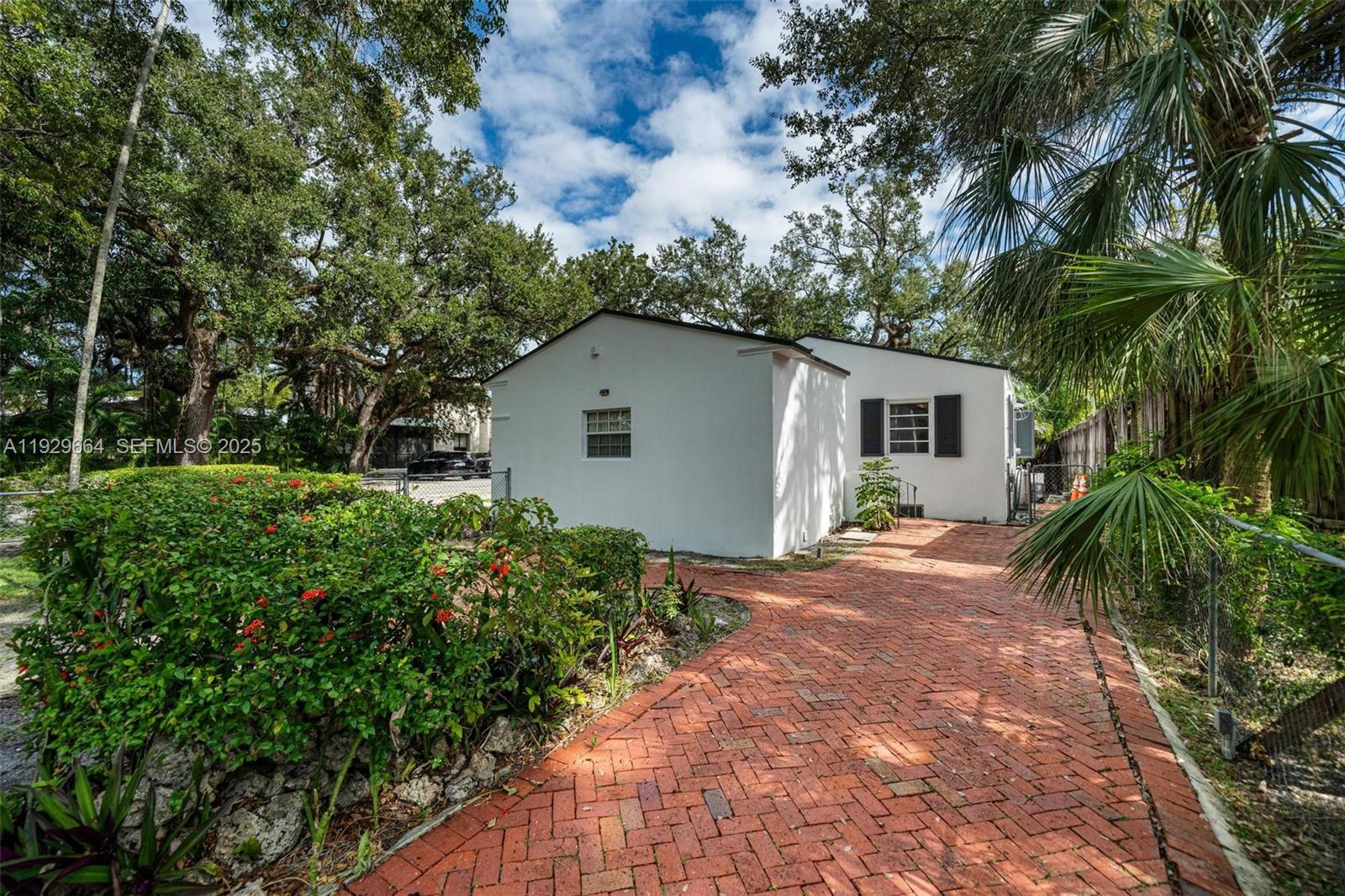 NATOMA PARK - Residential Lease