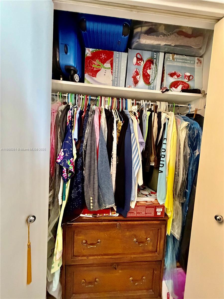 SEACOAST 5700 CONDO - Residential