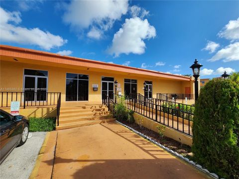 A home in Deerfield Beach