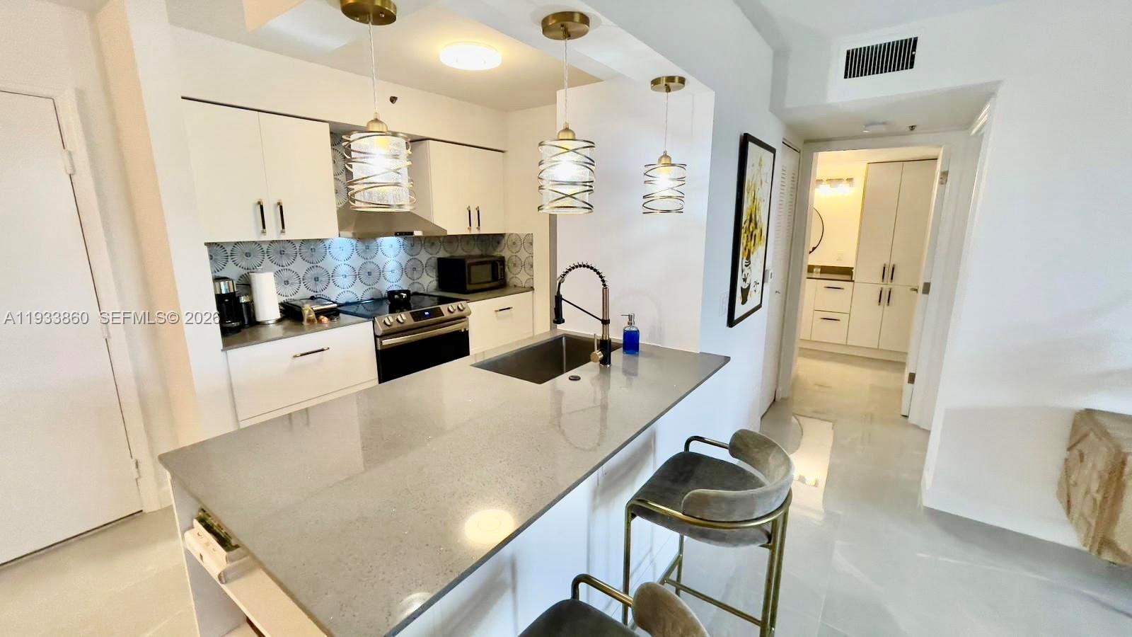 THE YACHT CLUB AT AVENTUR - Residential