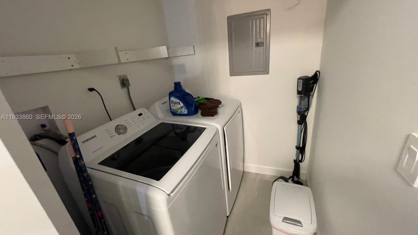 THE YACHT CLUB AT AVENTUR - Residential