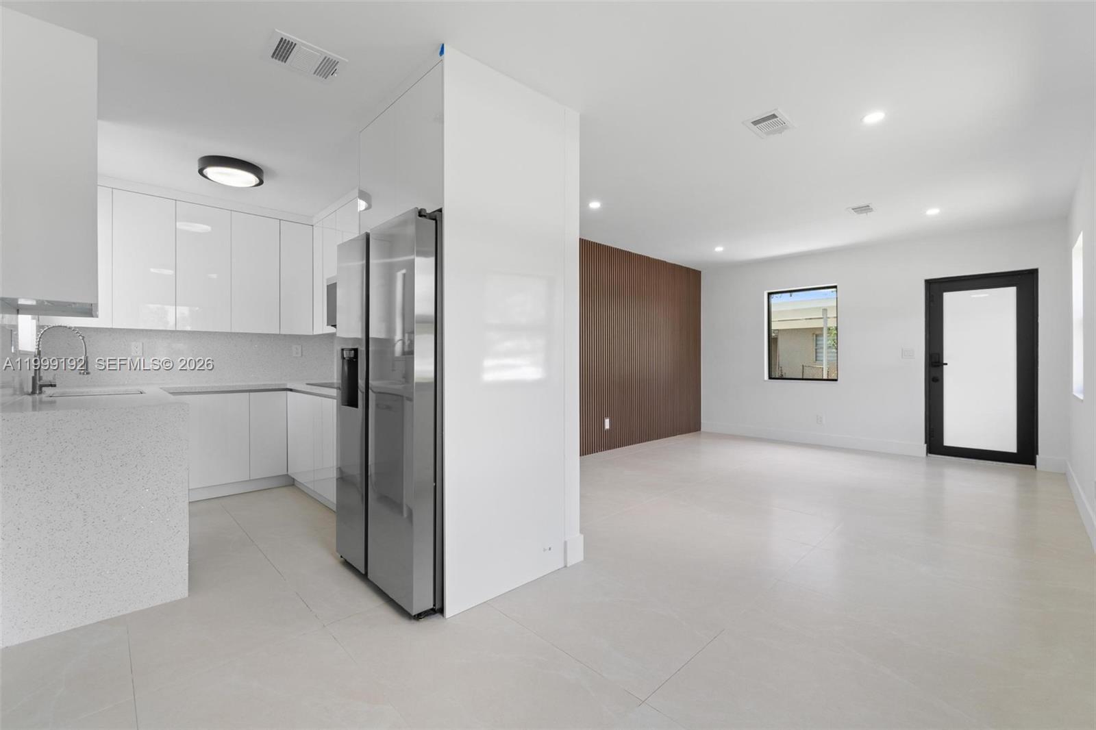 LAKE FOREST SEC 2 - Residential