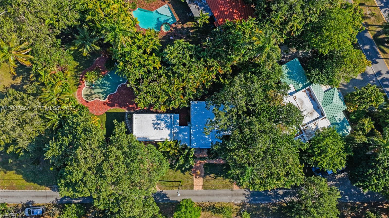 BISCAYNE PARK ESTATES - Residential