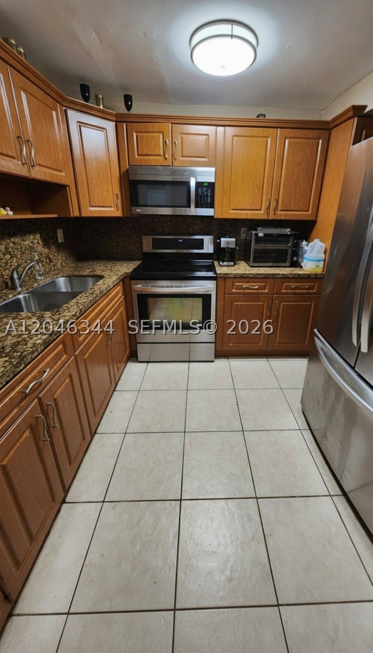 8188 NW 98th Lane 122