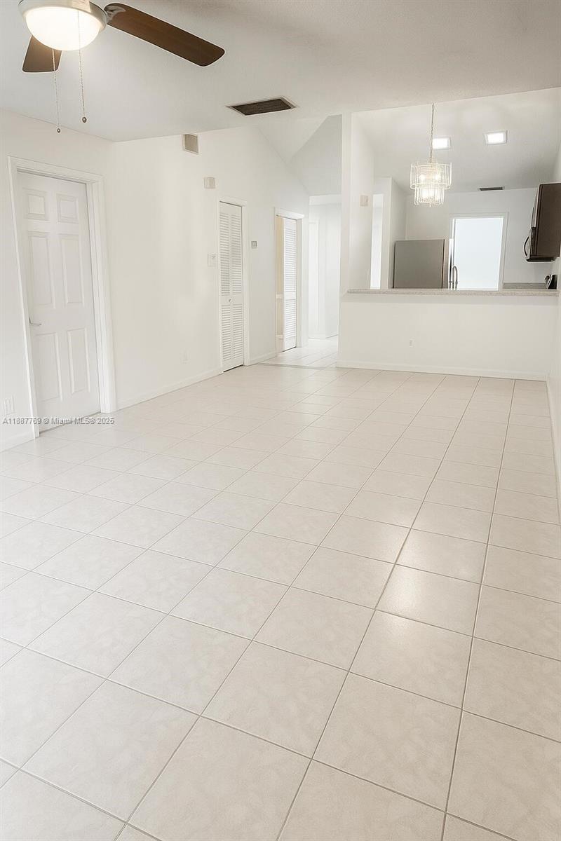 WOODSCAPE TOWNHOMES - Residential Lease