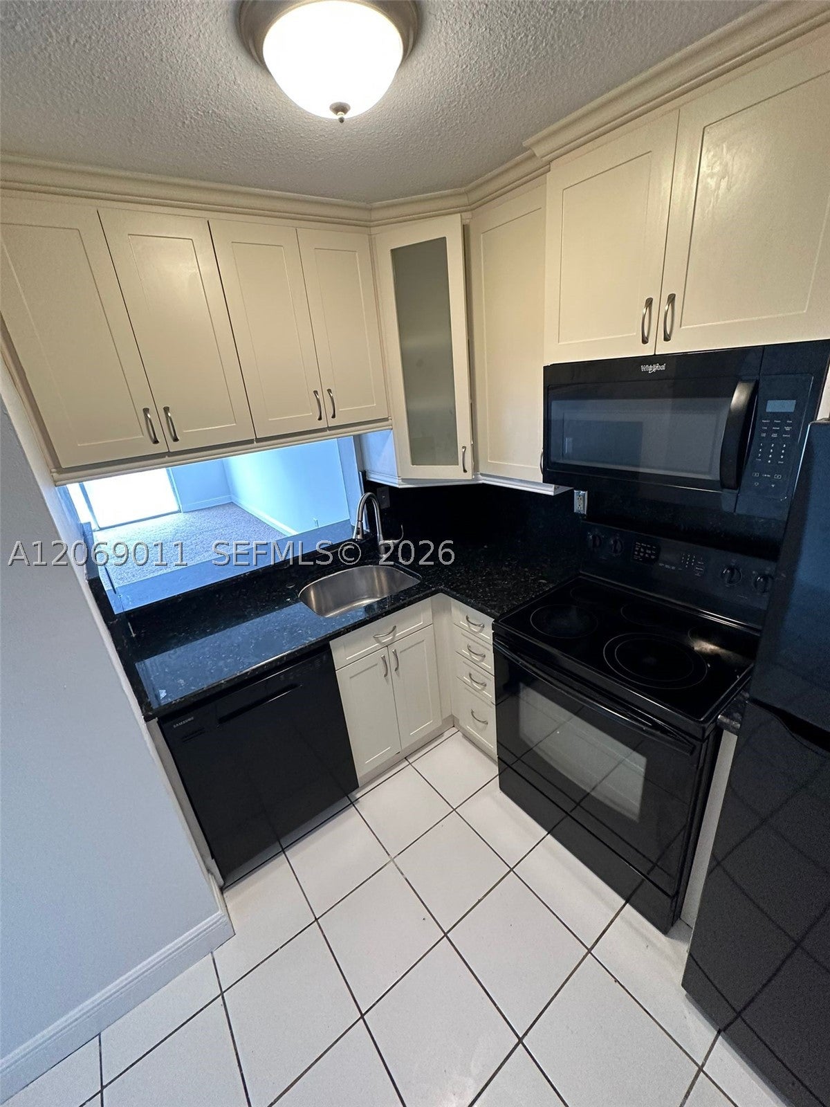 488 NW 165th St Rd B-614