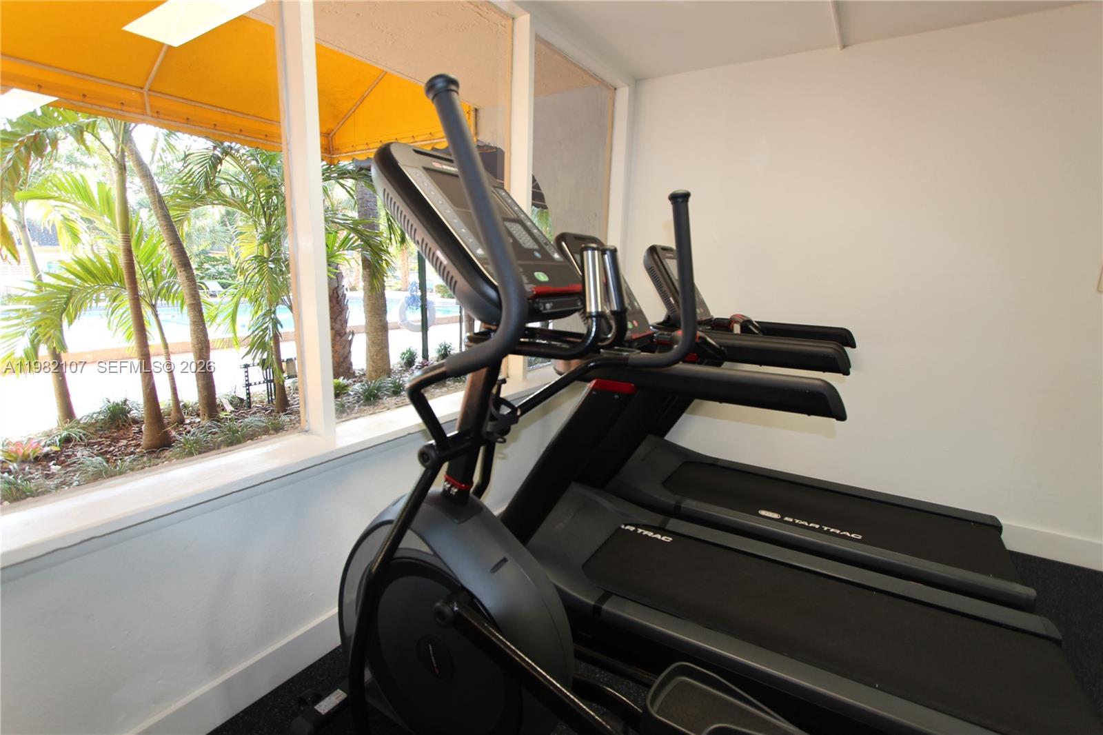 YOLANDA VILLAS CONDO - Residential Lease