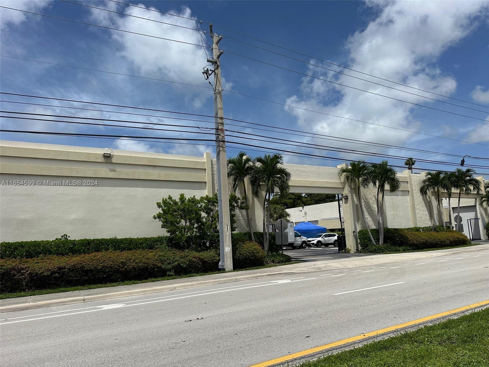This versatile industrial space offers ±1,338 square feet of ground-floor area, currently built out with a spacious loft as well and office & bathroom on ground level, ideal for expanding your operations or creating a dedicated workspace. With its prime location and flexible layout, this space is perfect for a variety of businesses. Flexible Layout that is ideal for storage, offices, or light manufacturing. 12' x 10' grade-level loading door.