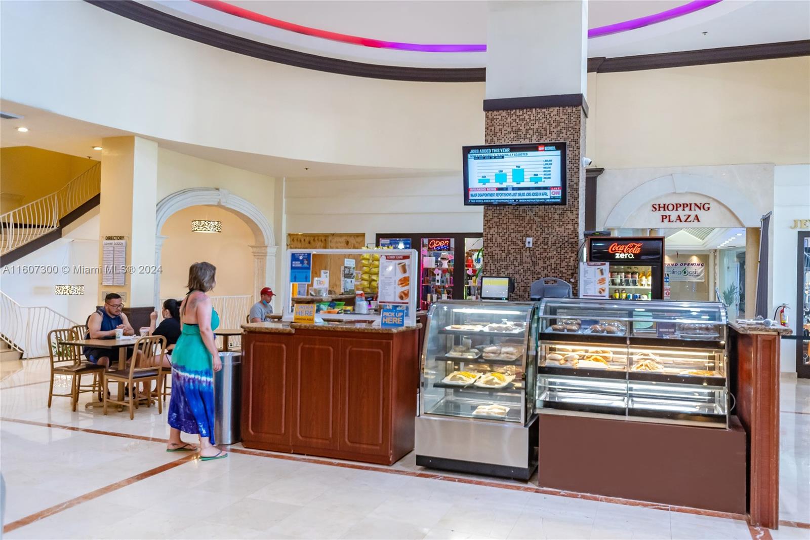 THE AVENTURA BEACH CLUB C - Residential