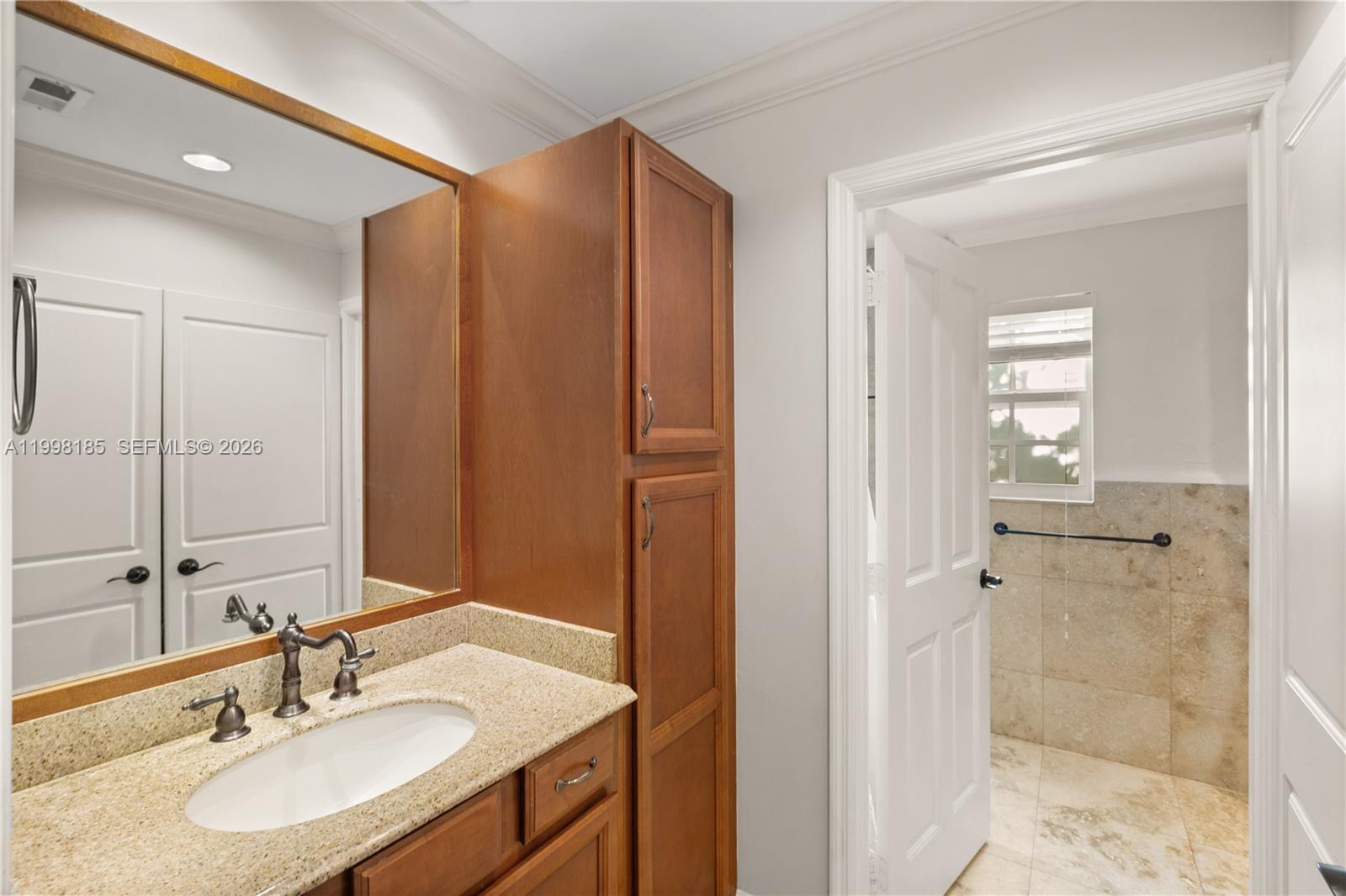 CORAL GABLES GRANADA SEC - Residential Lease