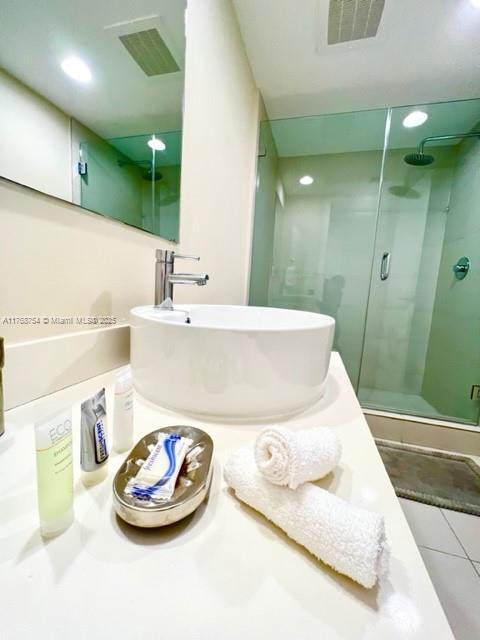 BEACHWALK CONDOMINIUM - Residential