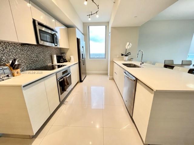 BEACHWALK CONDOMINIUM - Residential