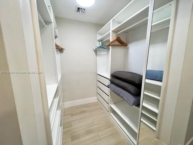 BEACHWALK CONDOMINIUM - Residential