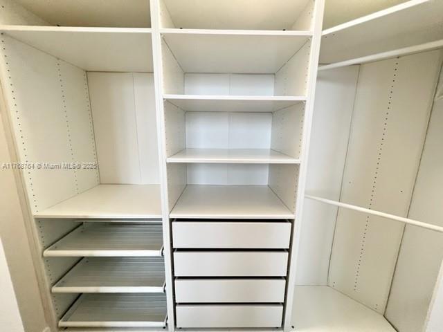 BEACHWALK CONDOMINIUM - Residential