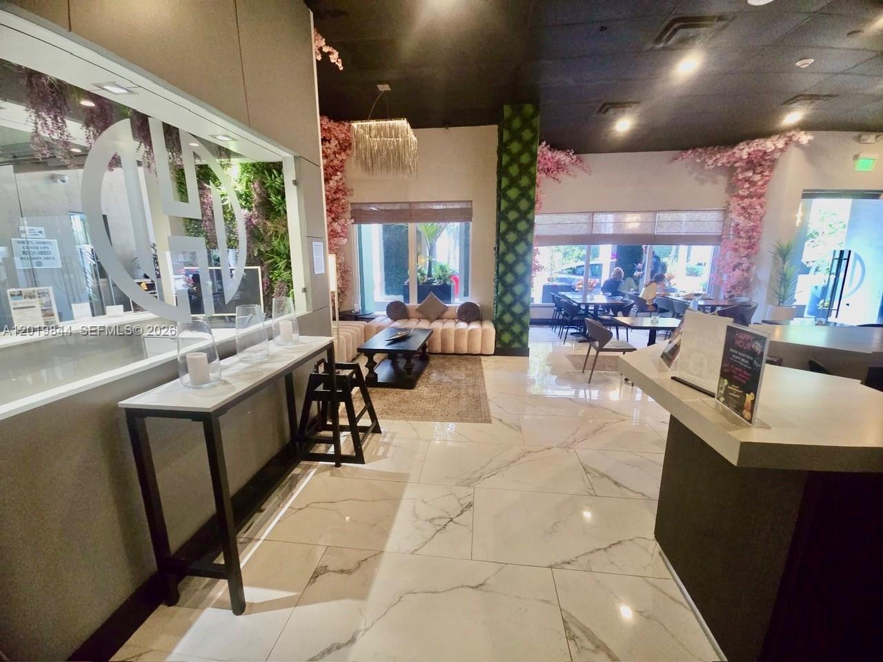 FORTUNE HOUSE CONDO - Residential